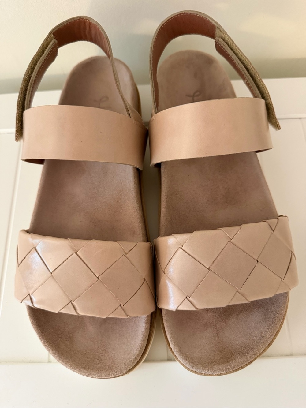 NWT Homers Women's Neutral Woven Strap Comfort Sandals size 39